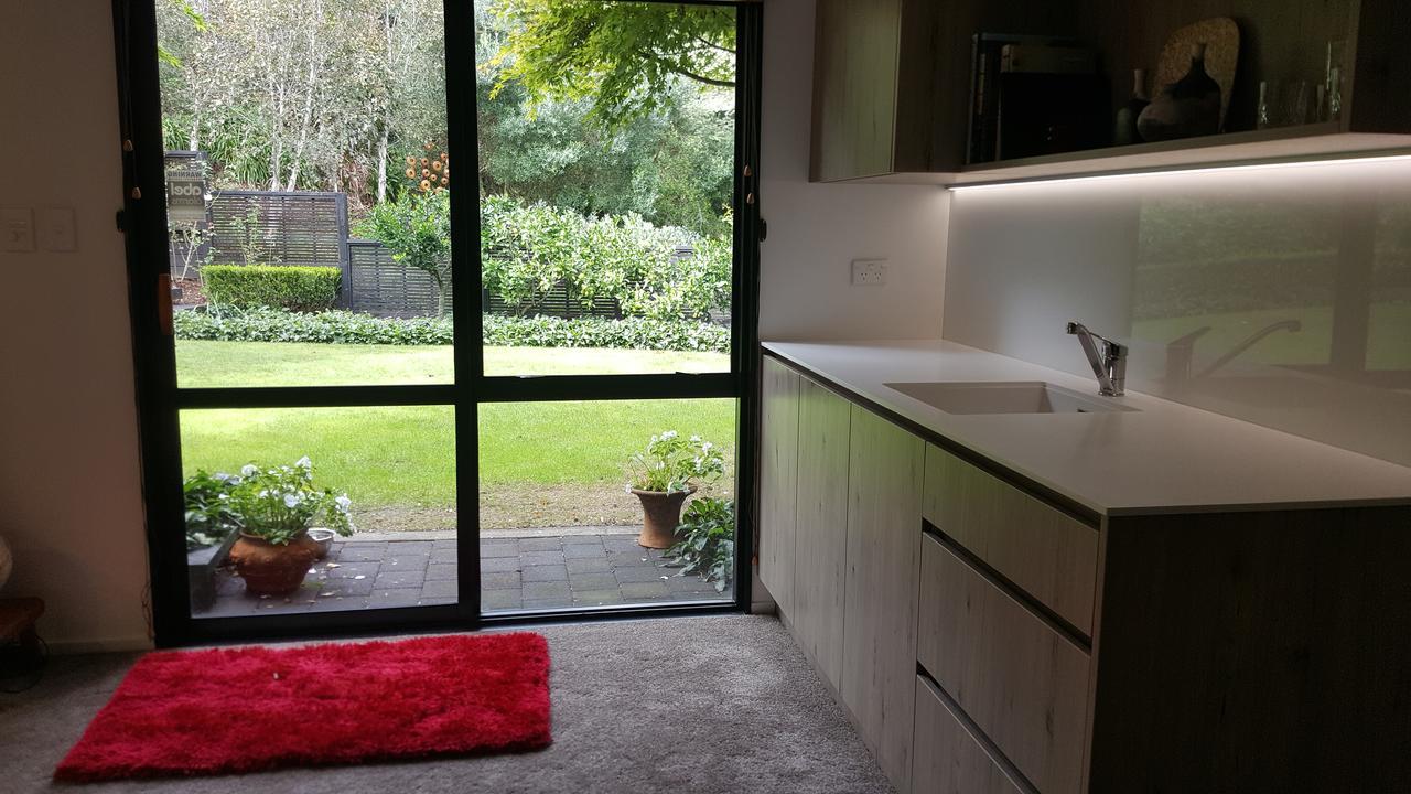 Bed and Breakfast Sequoia Steps New Plymouth Exterior foto